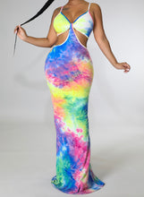 Load image into Gallery viewer, In love Maxi Dress
